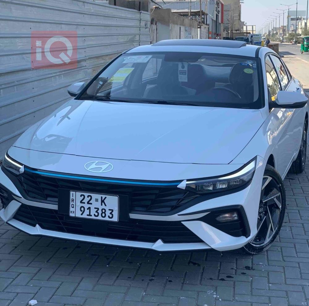 هیوندای ئەلەنترا